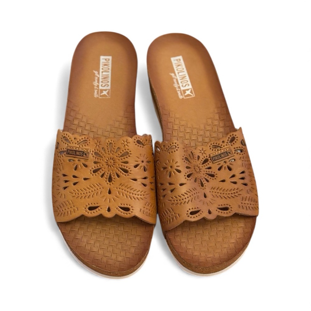PIKOLINOS Women's Brown Cut-Out Sandals‎
